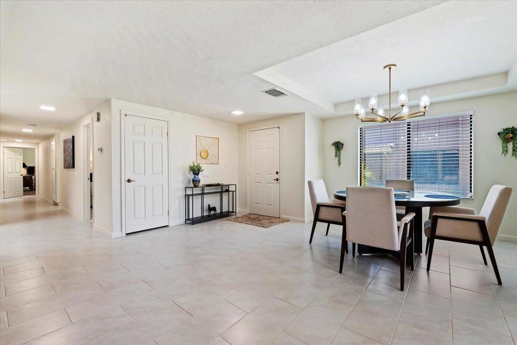 28 Conejo Circle Property Photo 8