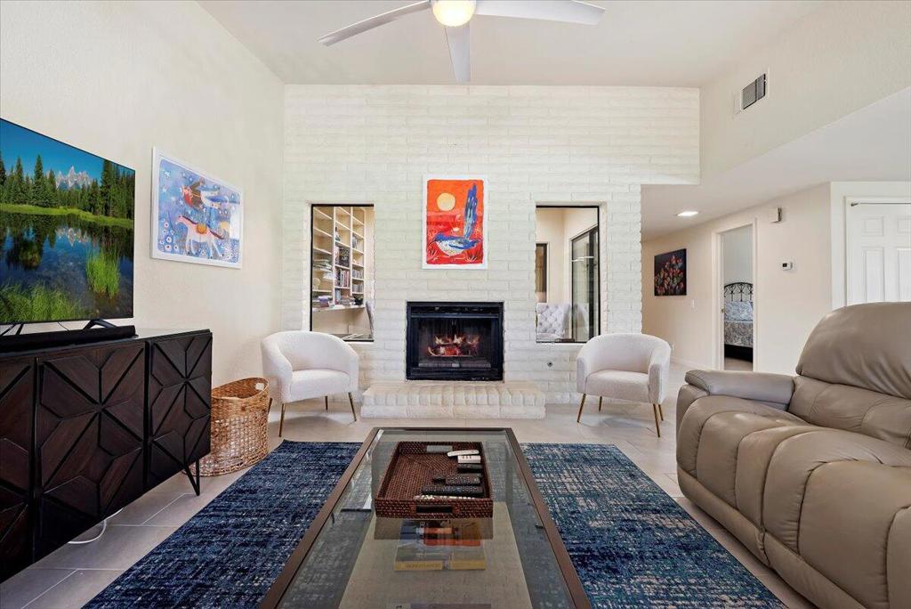 28 Conejo Circle Property Photo 15