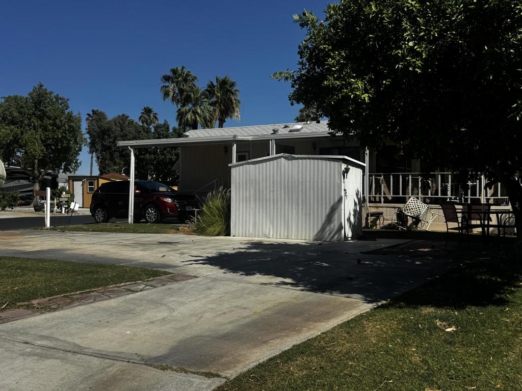 84136 Avenue 44 232 Property Photo 4