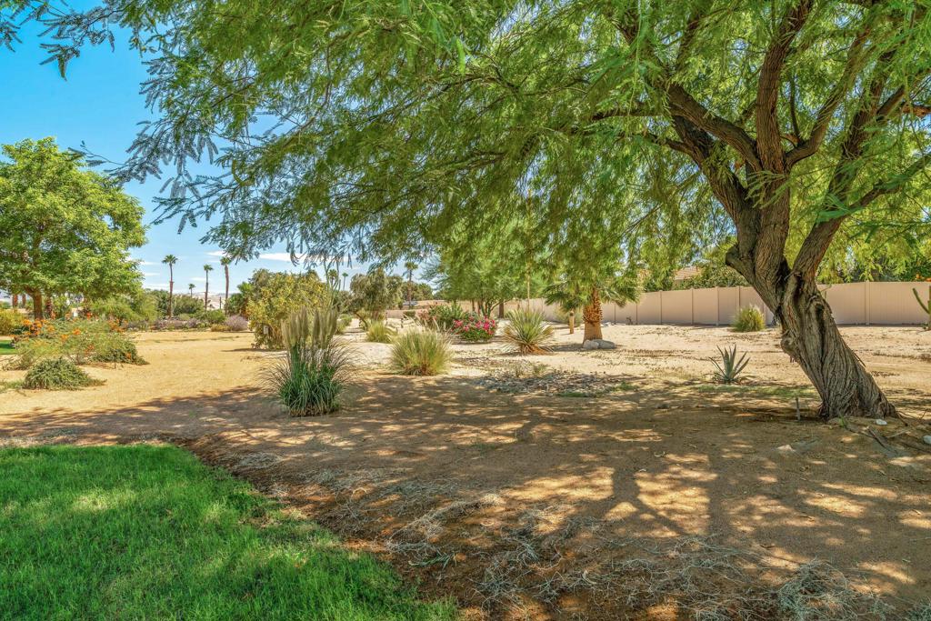 1499 Sunflower Circle N Property Photo 30