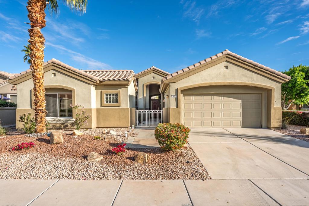78668 Kentia Palm Drive Property Photo 1
