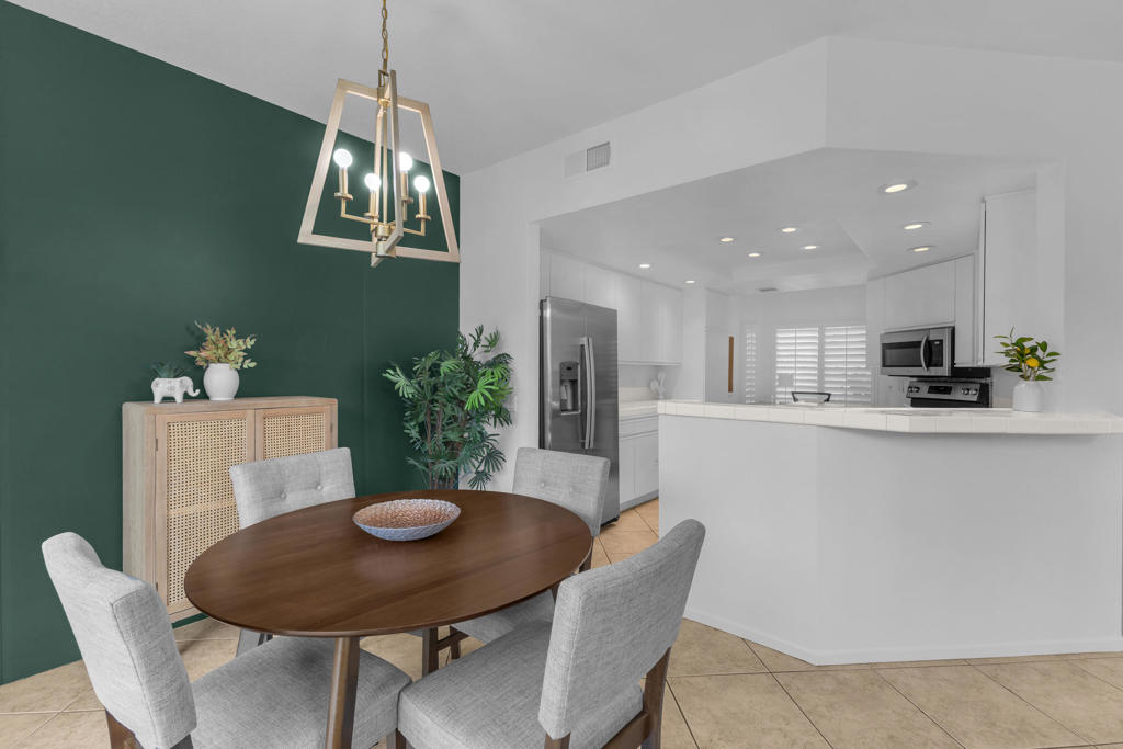 55243 Tanglewood Property Photo 8
