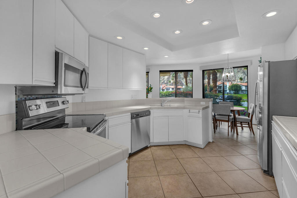 55243 Tanglewood Property Photo 12