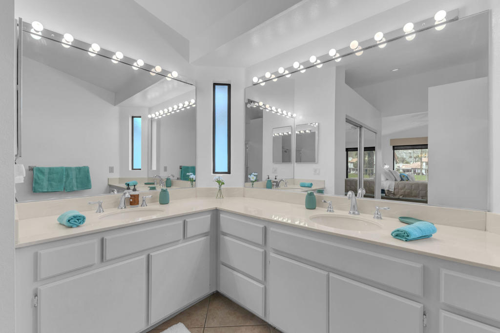 55243 Tanglewood Property Photo 25