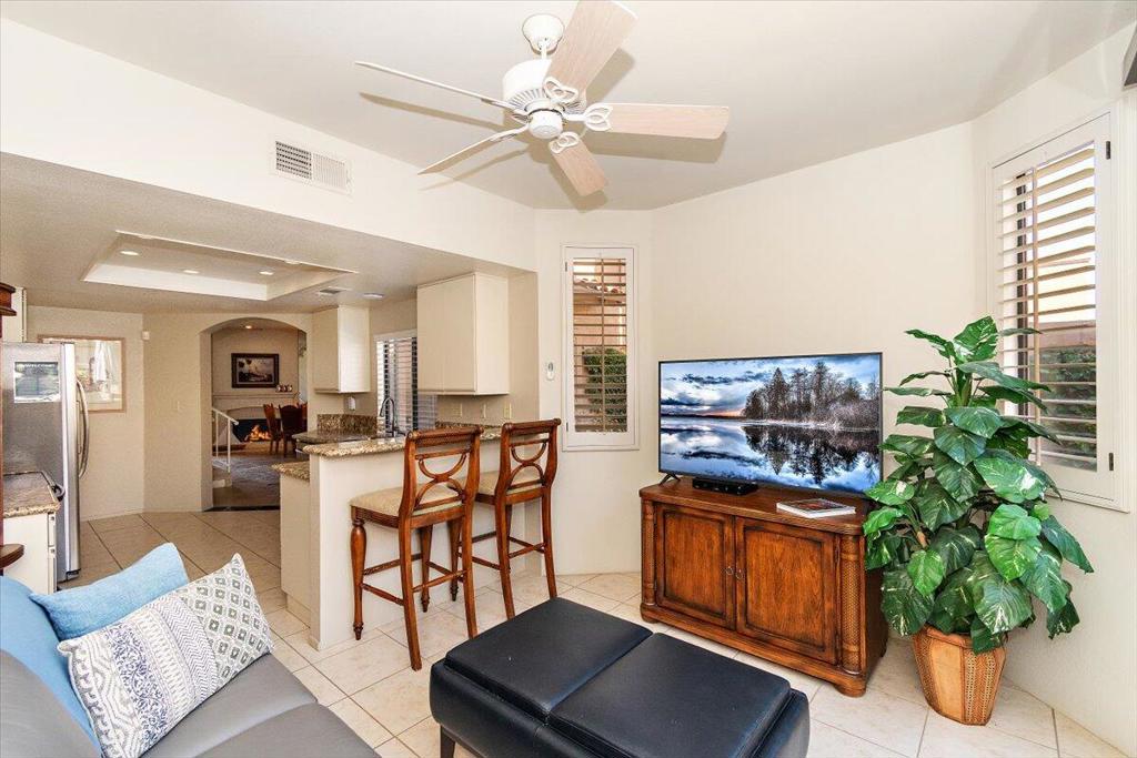 38315 Crocus Lane Property Photo 11