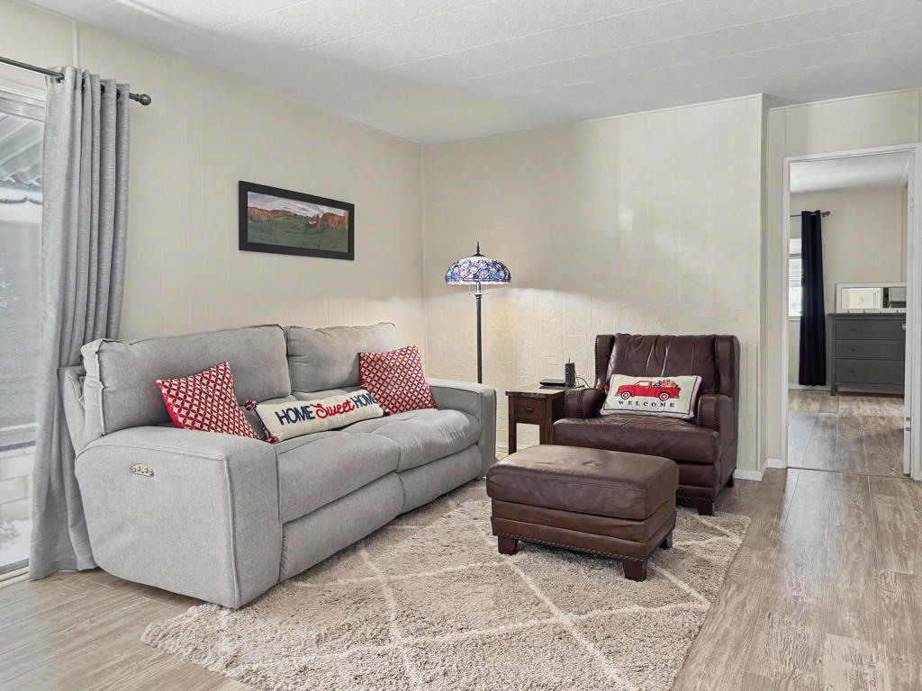 33160 Westchester Drive Property Photo 10
