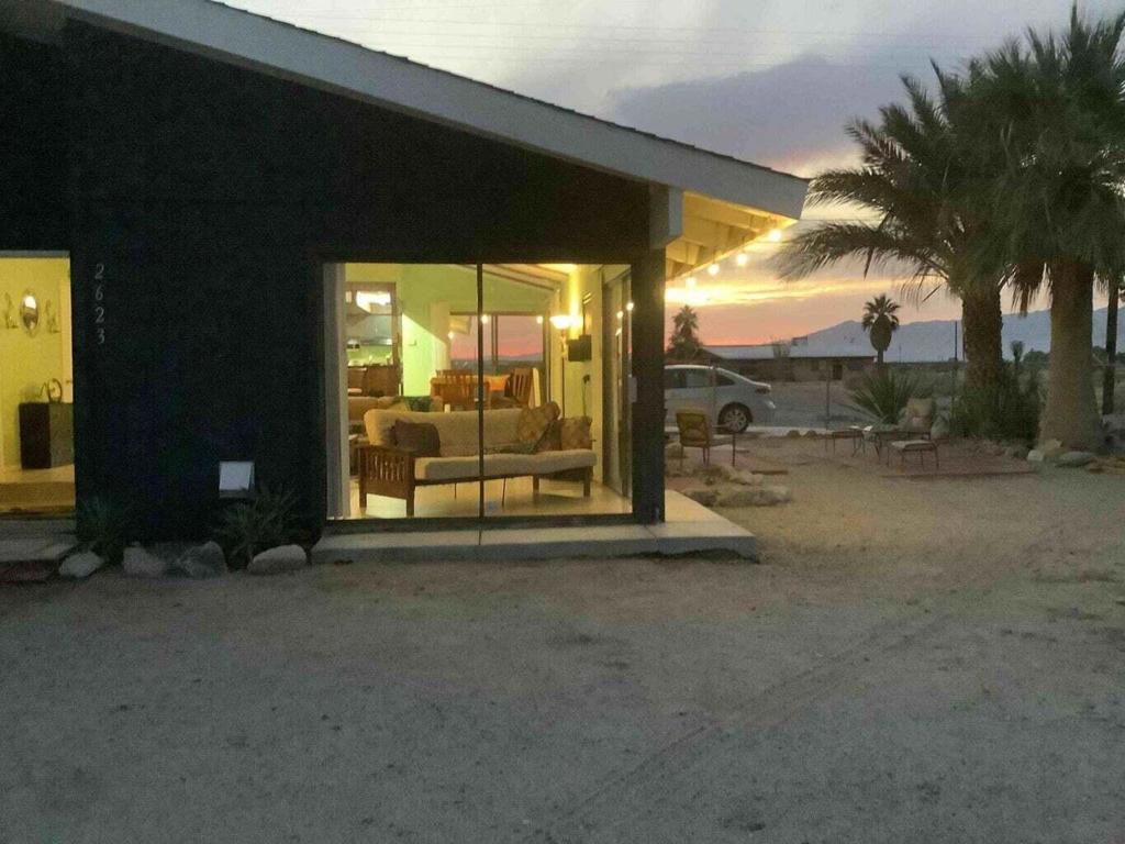 2623 Treasure Drive Property Photo 16
