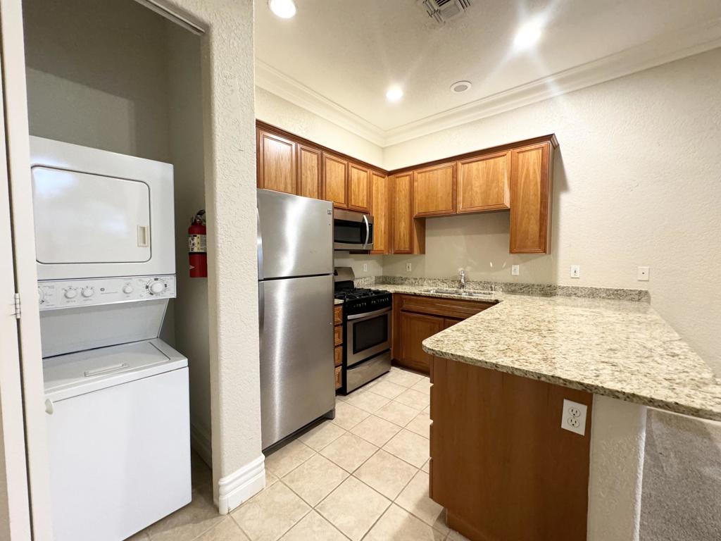 50760 Santa Rosa Plaza 3 Property Photo 5