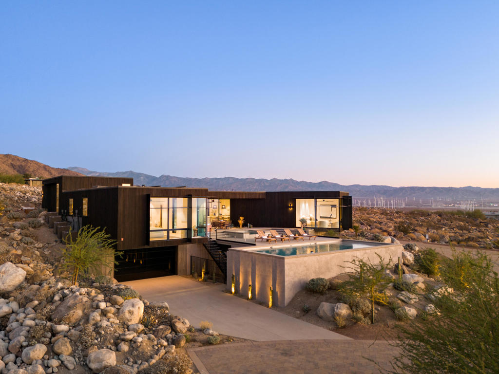 2085 Desert Flower Court Property Photo 10