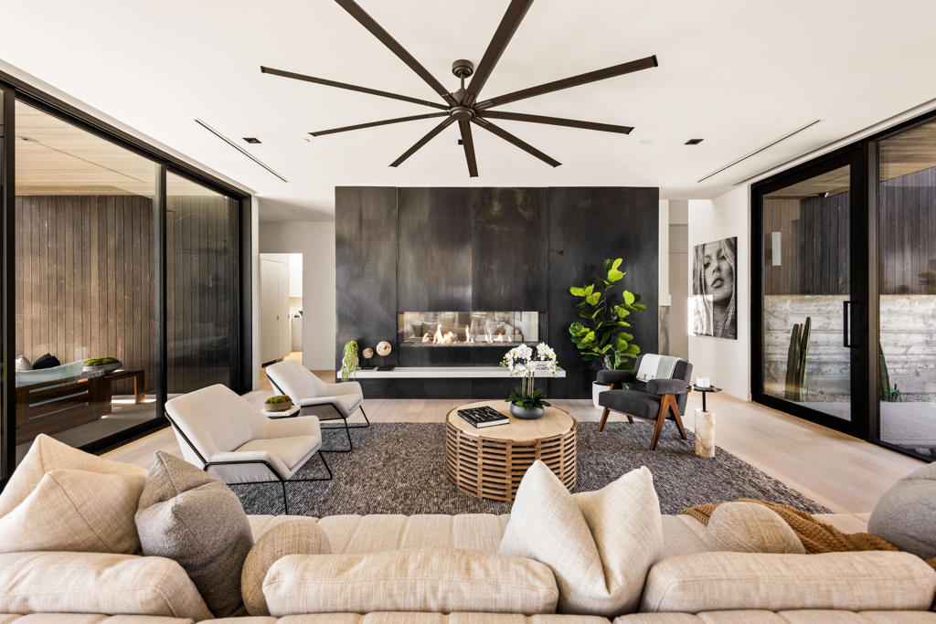 2085 Desert Flower Court Property Photo 15