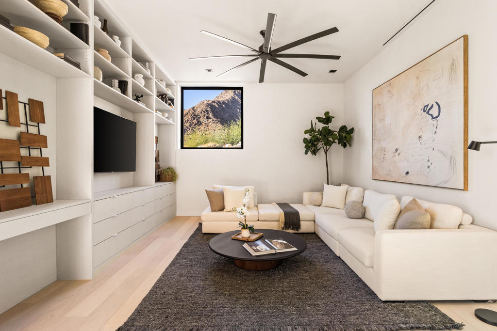 2085 Desert Flower Court Property Photo 23