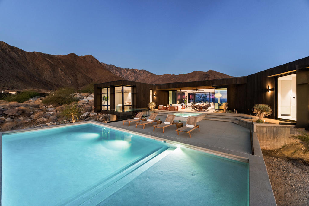 2085 Desert Flower Court Property Photo 43