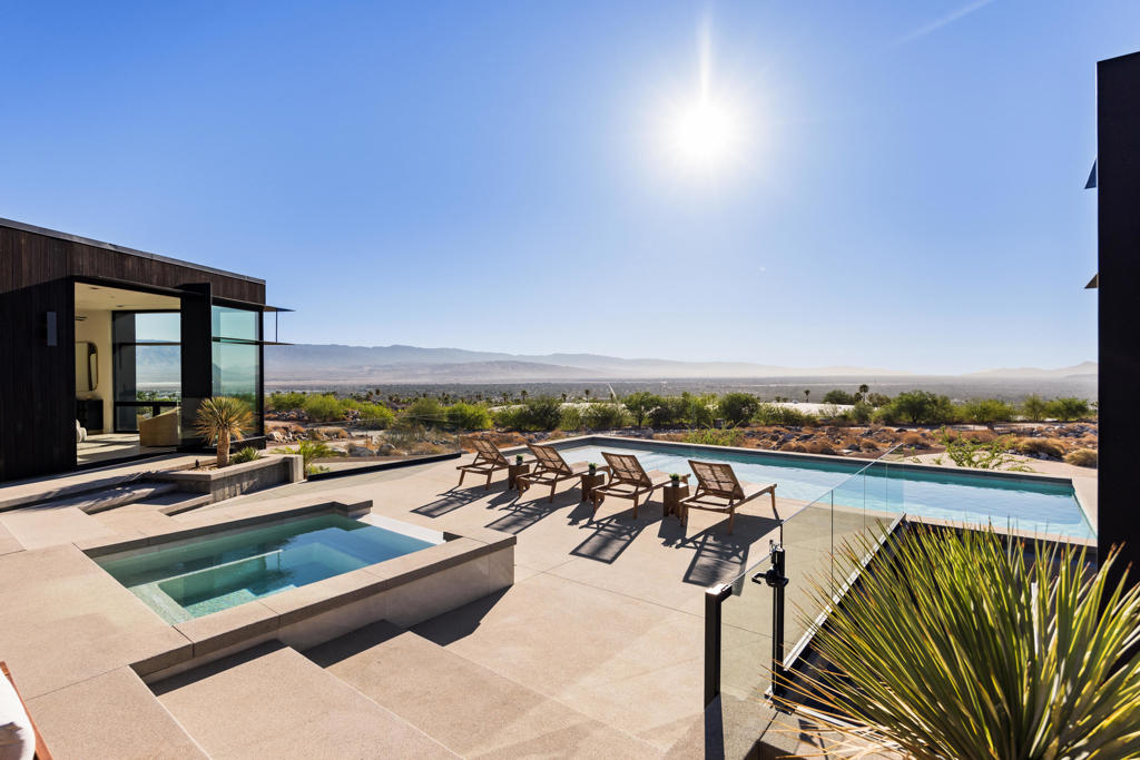 2085 Desert Flower Court Property Photo 52