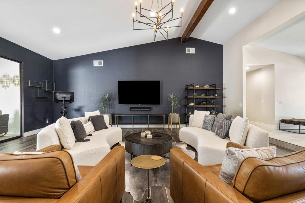 45655 Apache Road Property Photo 8