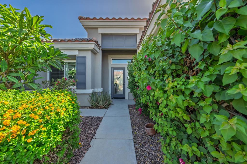 37354 Turnberry Isle Drive Property Photo 5