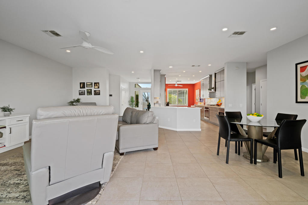 37354 Turnberry Isle Drive Property Photo 10