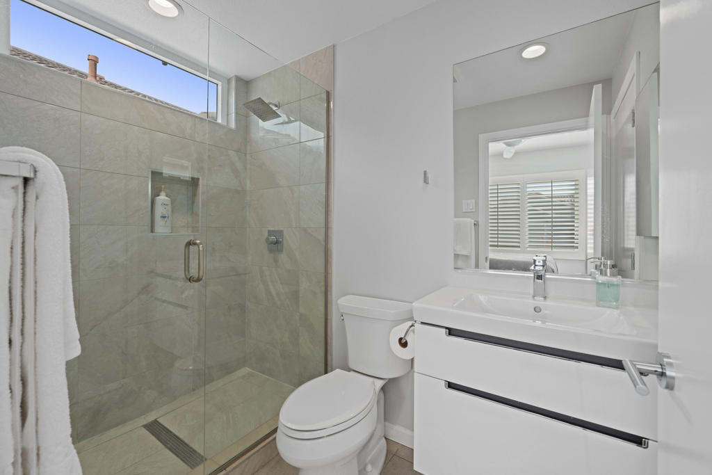 37354 Turnberry Isle Drive Property Photo 27