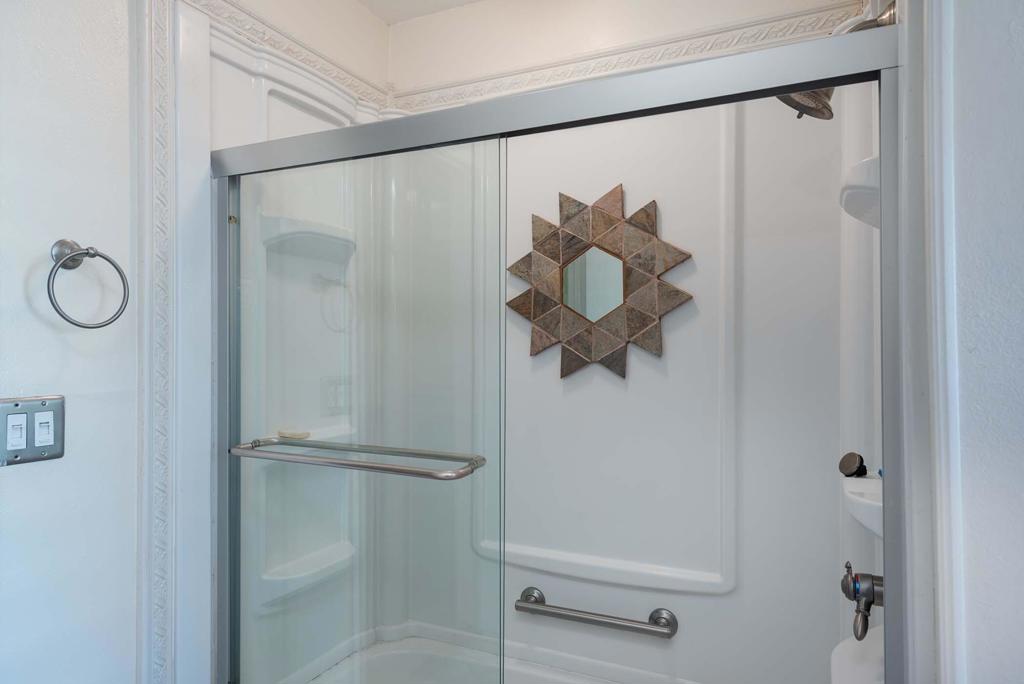24 Coble Drive Property Photo 12