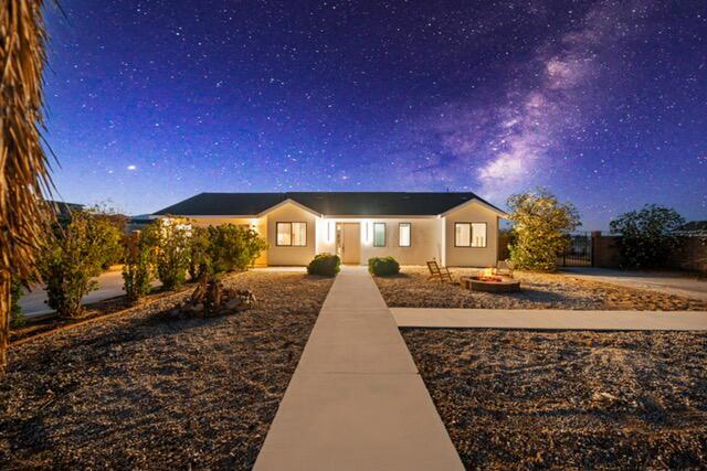 62290 Crestview Drive Property Photo 3