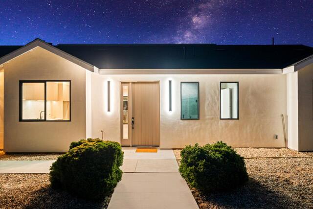 62290 Crestview Drive Property Photo 4