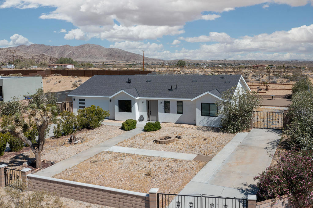 62290 Crestview Drive Property Photo 7