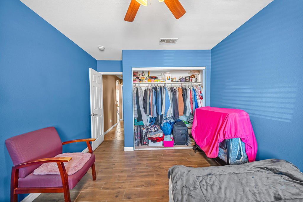 1527 N Marina Drive Property Photo 16