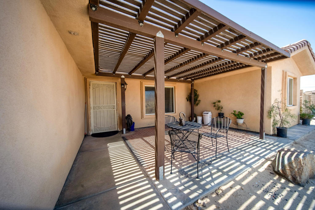 1527 N Marina Drive Property Photo 25