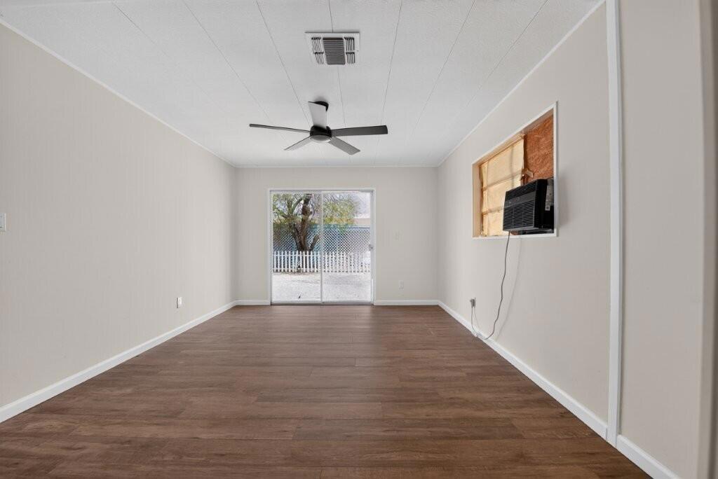 2367 Oahu Lane Property Photo 17