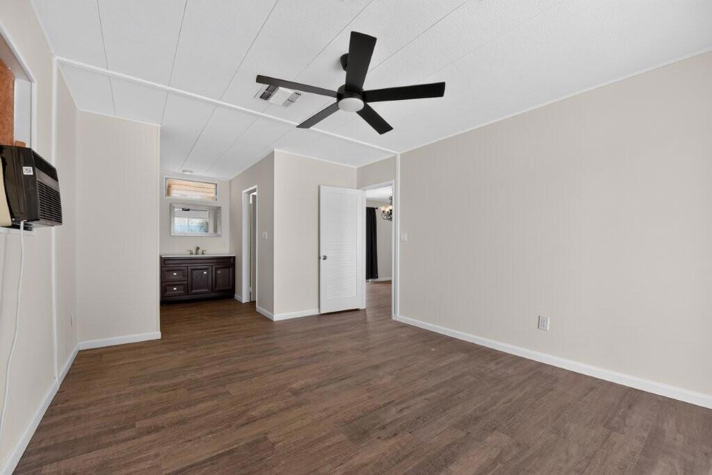 2367 Oahu Lane Property Photo 18