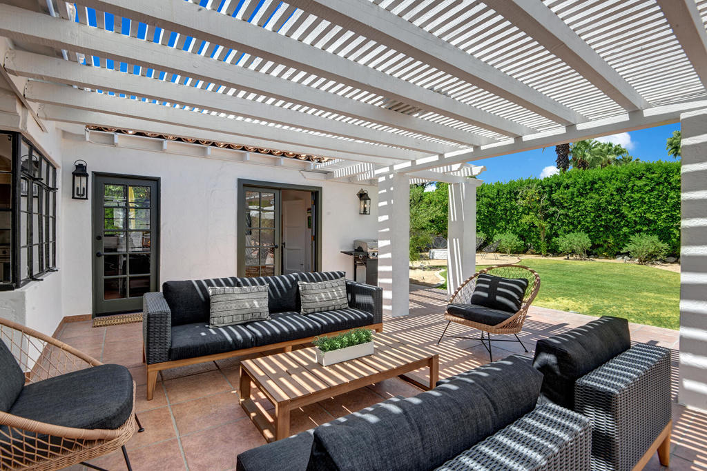 354 E Valmonte Sur Property Photo 28