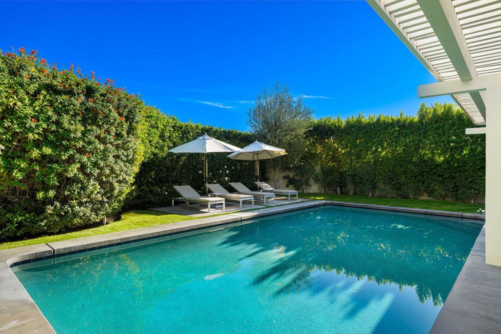 6 Exeter Court Property Photo 33