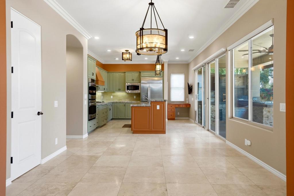 54245 Cananero Circle Property Photo 10