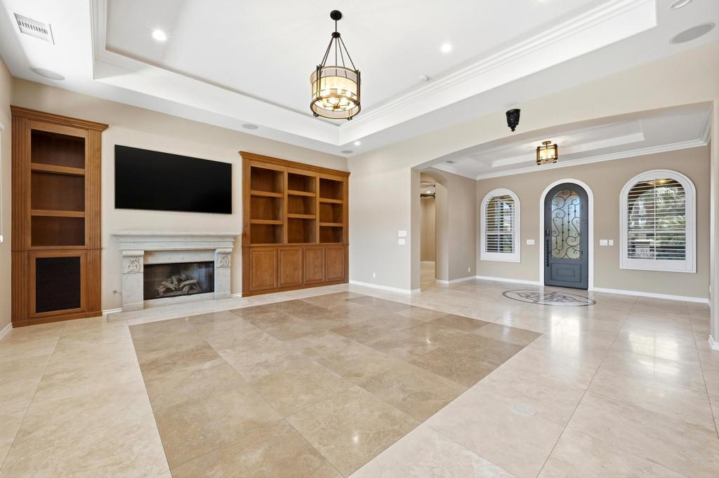 54245 Cananero Circle Property Photo 13