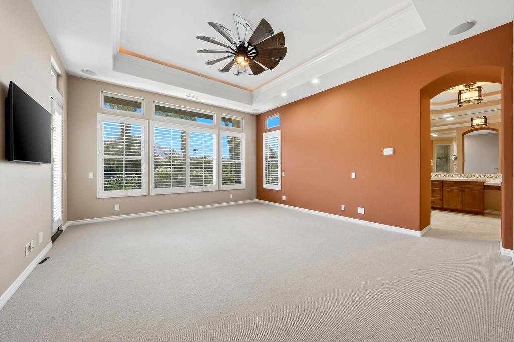 54245 Cananero Circle Property Photo 22