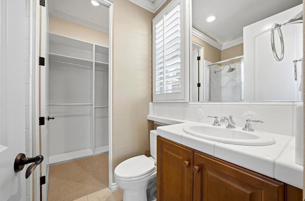 54245 Cananero Circle Property Photo 32