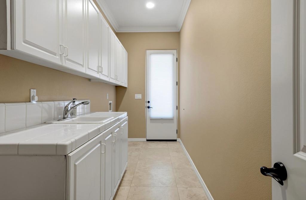 54245 Cananero Circle Property Photo 42