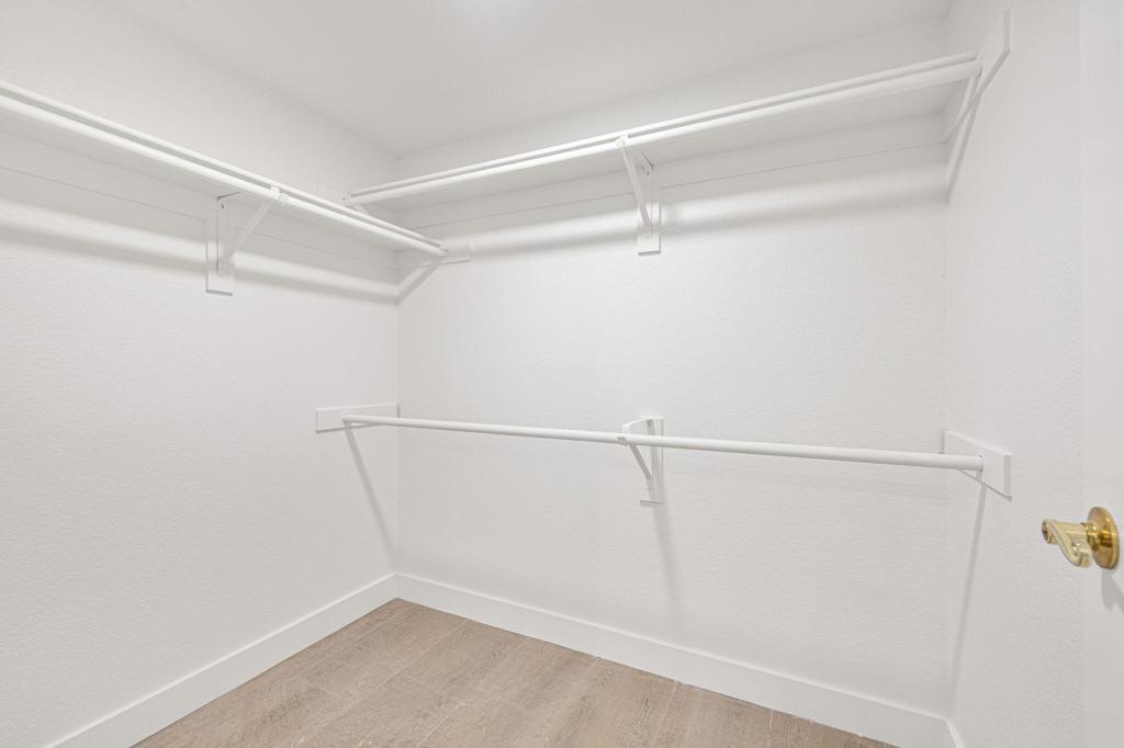 219148316DA Property Photo 24