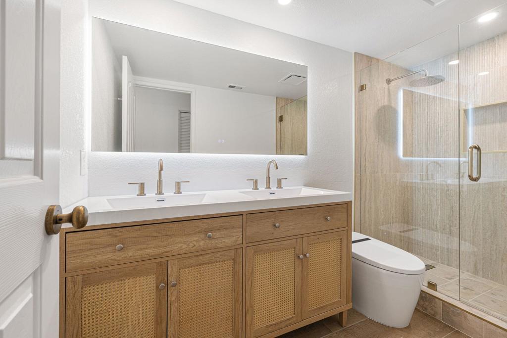 219148316DA Property Photo 28