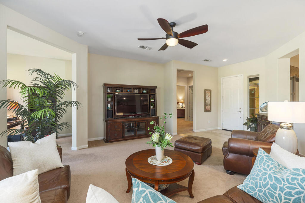 81126 Avenida Lorena Property Photo 7