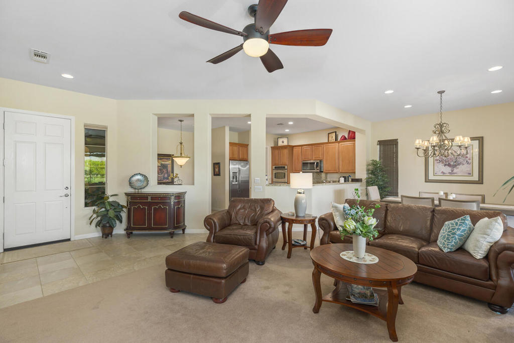 81126 Avenida Lorena Property Photo 8