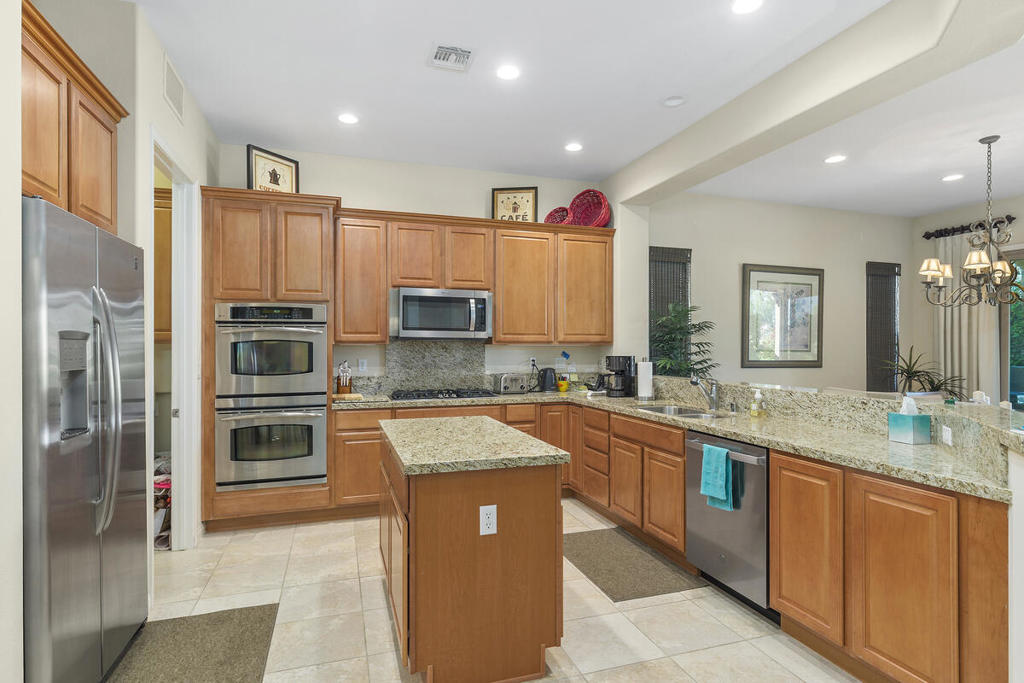 81126 Avenida Lorena Property Photo 12