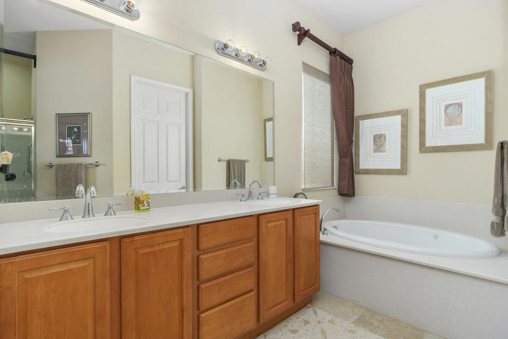 81126 Avenida Lorena Property Photo 17