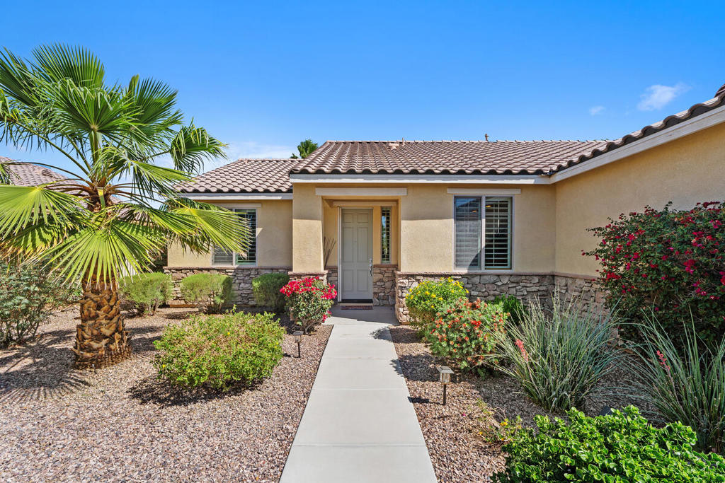 81220 Corte Tolon Property Photo 3