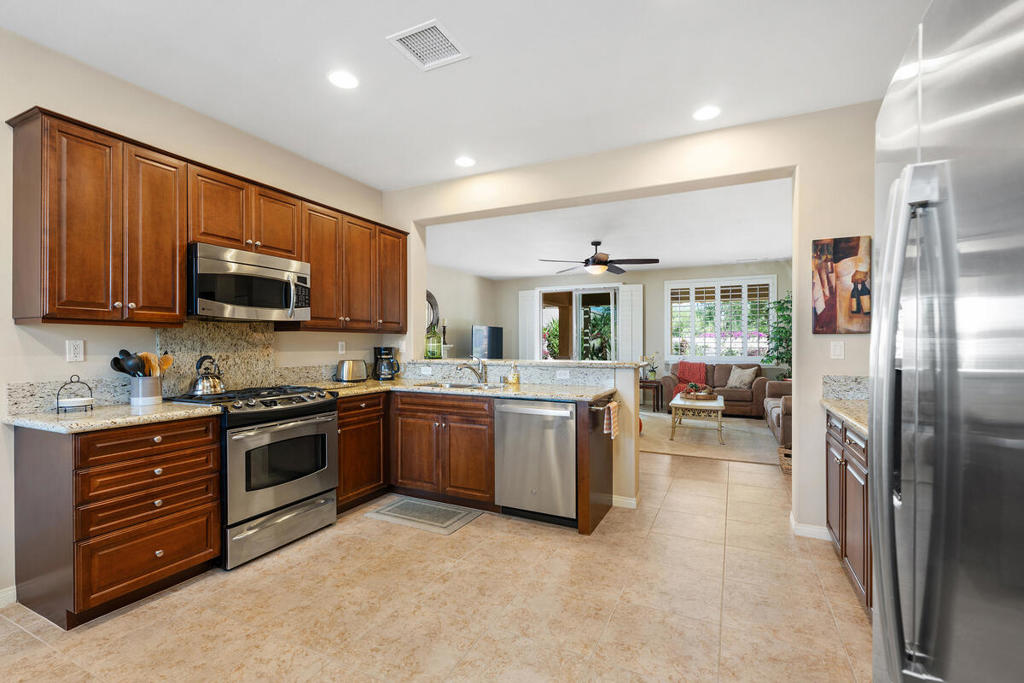 81220 Corte Tolon Property Photo 8