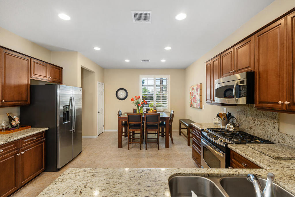 81220 Corte Tolon Property Photo 10