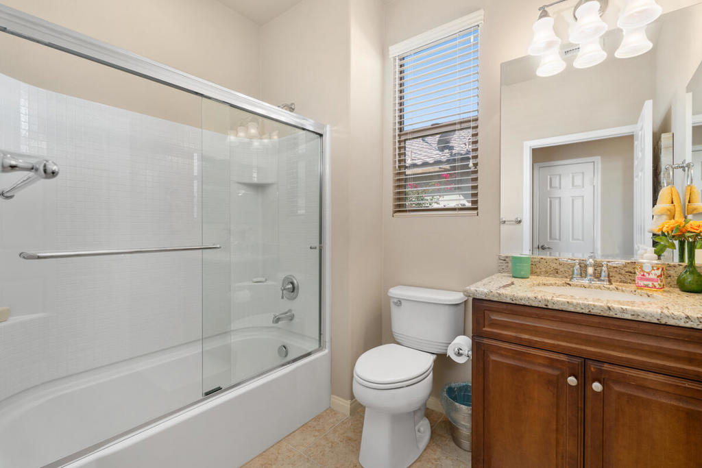 81220 Corte Tolon Property Photo 18