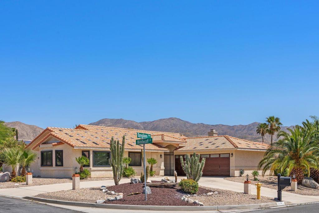 64518 Spyglass Avenue Property Photo 1