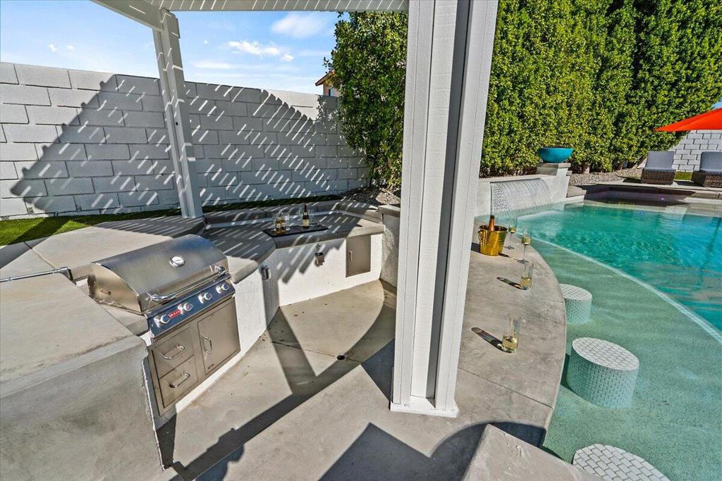 81135 Avenga Court Property Photo 25