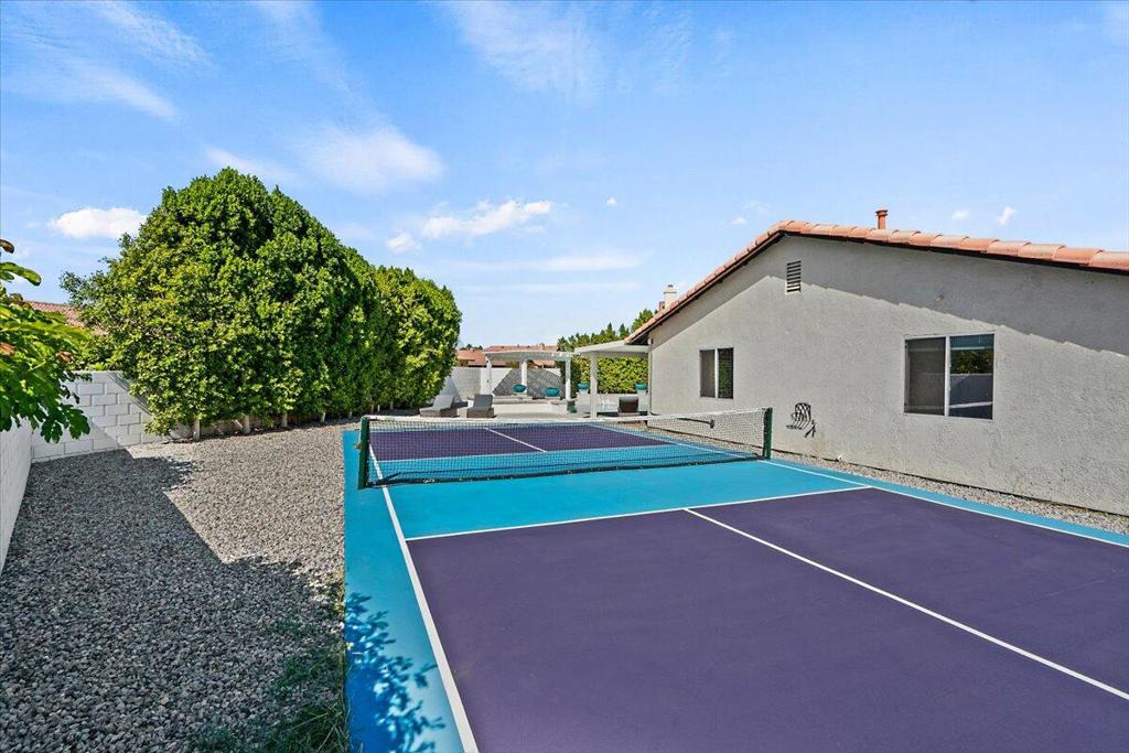 81135 Avenga Court Property Photo 32