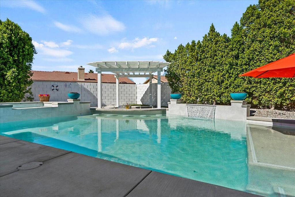 81135 Avenga Court Property Photo 40